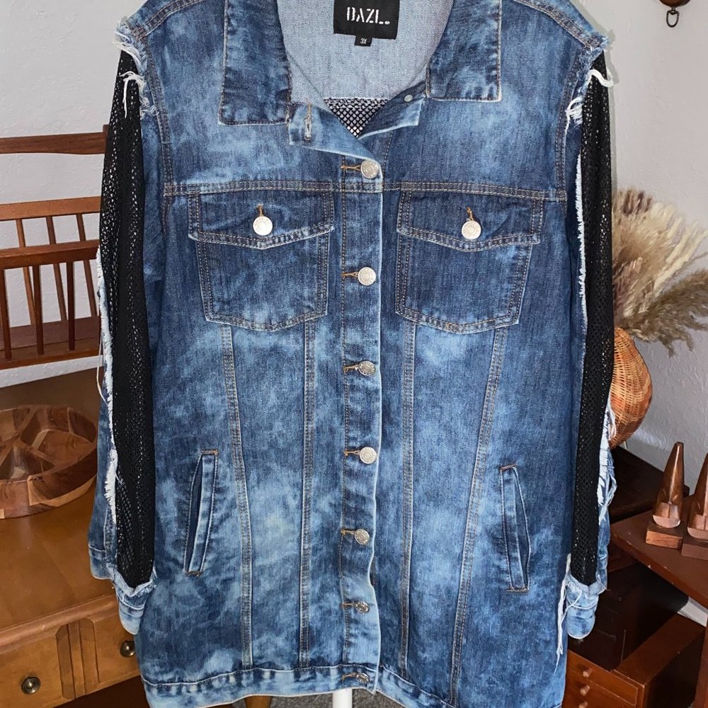 Women’s Plus Size 3X Dazi Distressed Jean and Black Fishnet Mesh Jacket